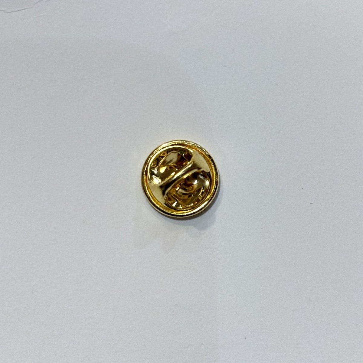 Maryland Flag Crab Lapel Pin 3/4" x  5/8"| Maryland Souvenir